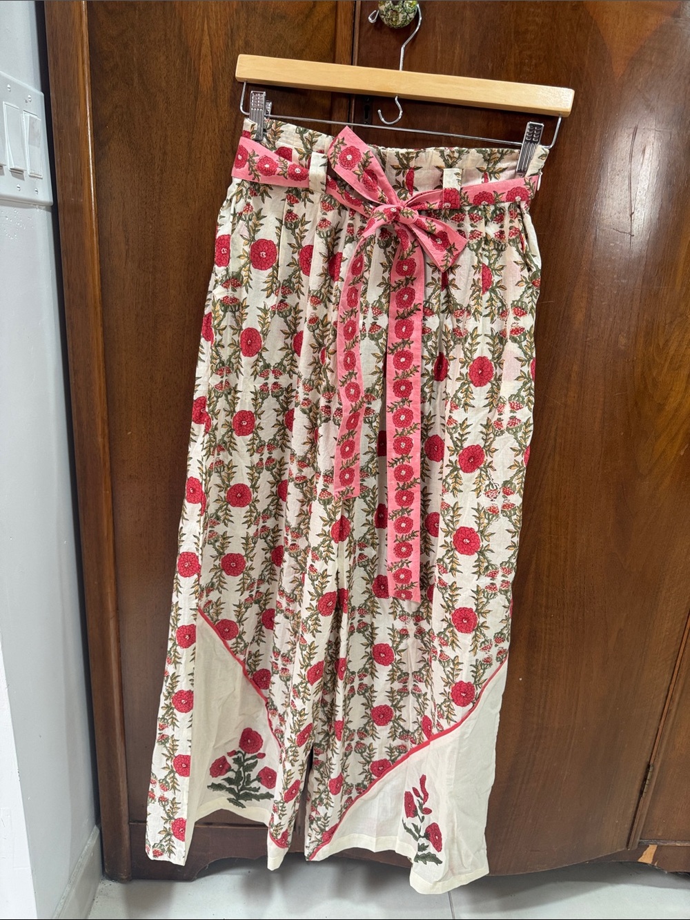 NWT POL Wide Leg Belted Pants